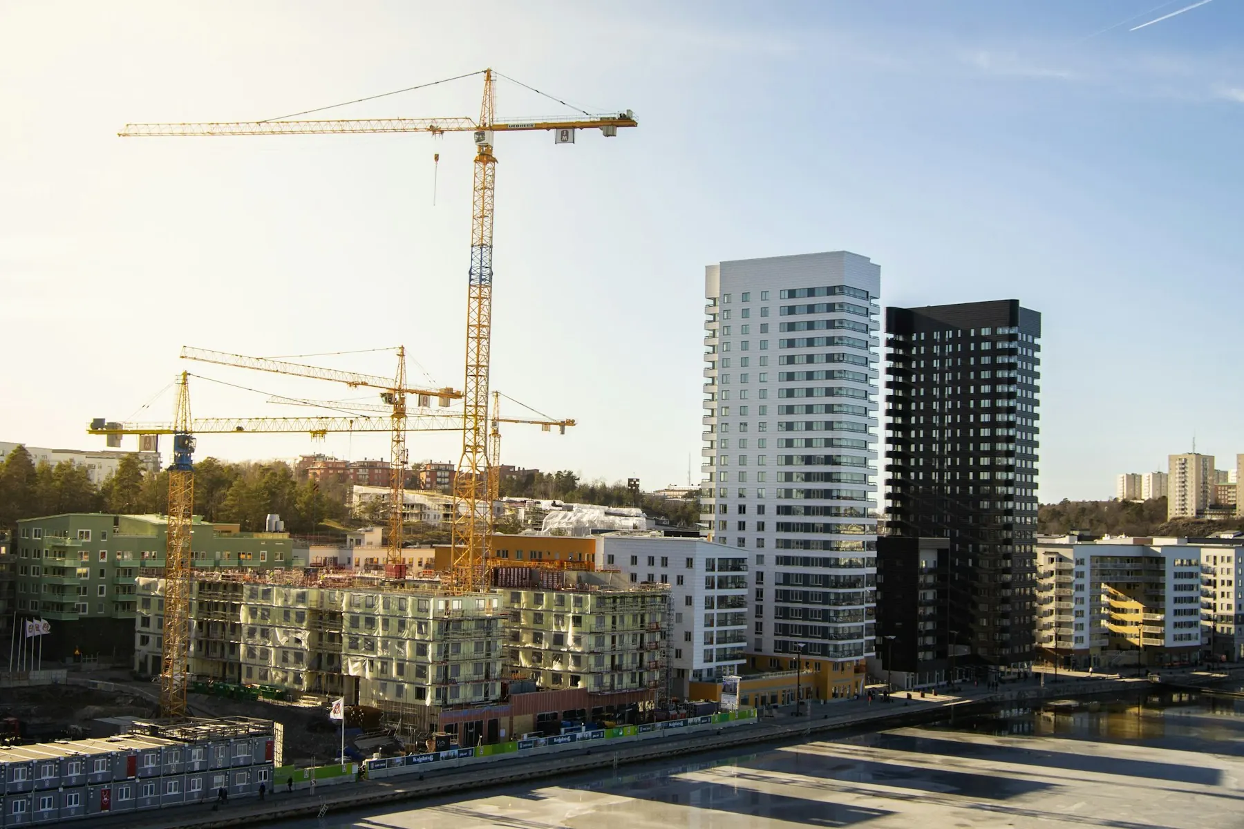 CONSTRUCTION